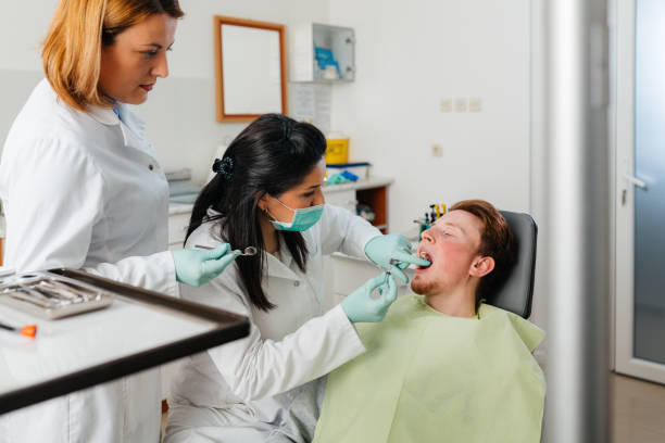 Best Emergency Gum Treatment in Pigeon, MI